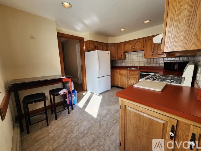Quincy Apartment: 66 Brook St