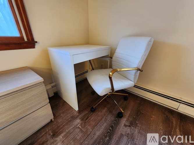 Quincy Apartment: 66 Brook St