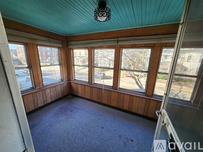 Quincy Apartment: 66 Brook St