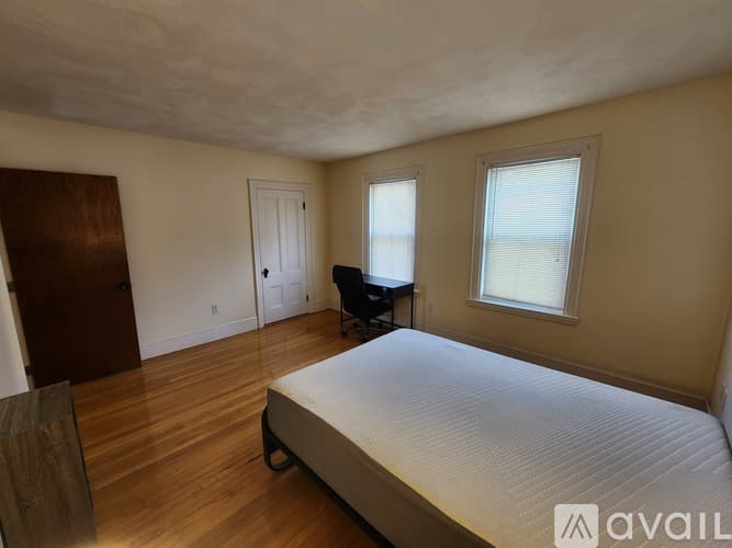 Quincy Apartment: 66 Brook St