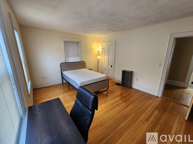 Quincy Apartment: 66 Brook St