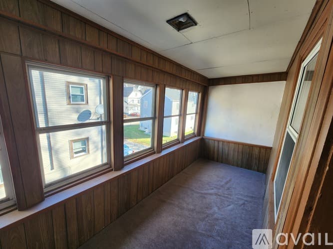 Quincy Apartment: 66 Brook St