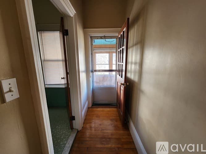 Quincy Apartment: 66 Brook St