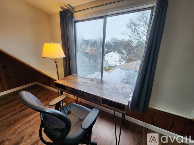 Quincy Apartment: 66 Brook St