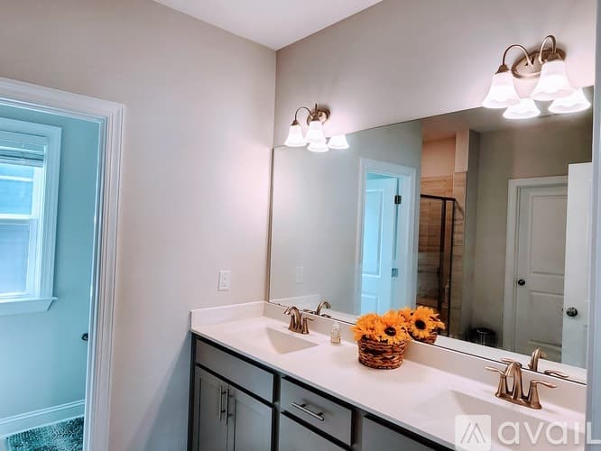 Wake Forest House: 785 Cormiche Lane