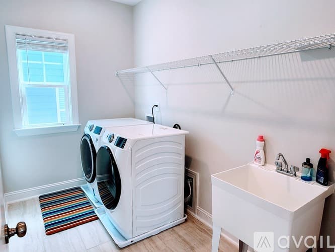 Wake Forest House: 785 Cormiche Lane