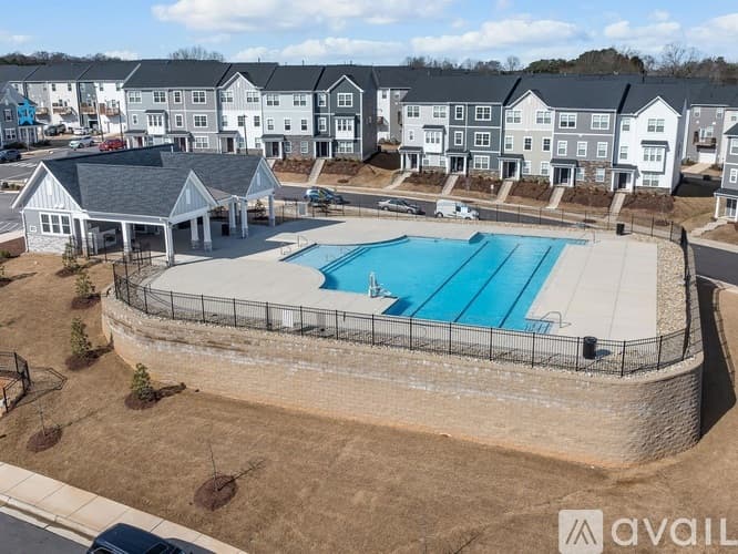 Wake Forest House: 785 Cormiche Lane