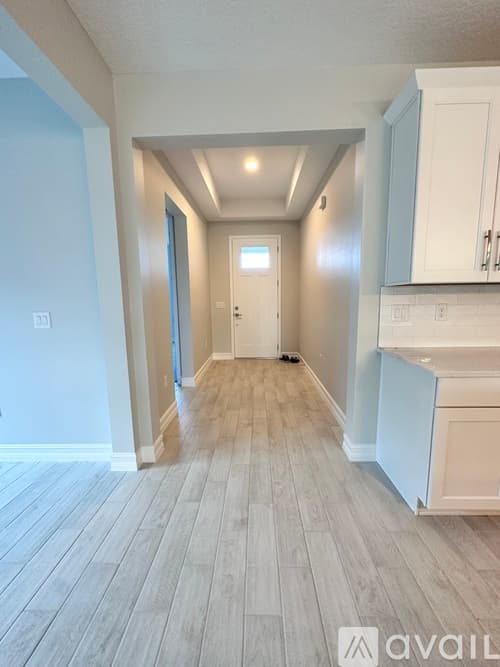 Melbourne House: 9284 Corvo Ct