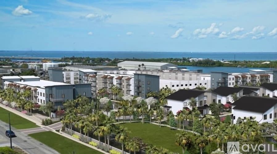 Tampa Apartment: 5129 W Tyson Ave