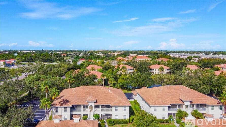 Venice Condo: 10102 L Pavia Blvd
