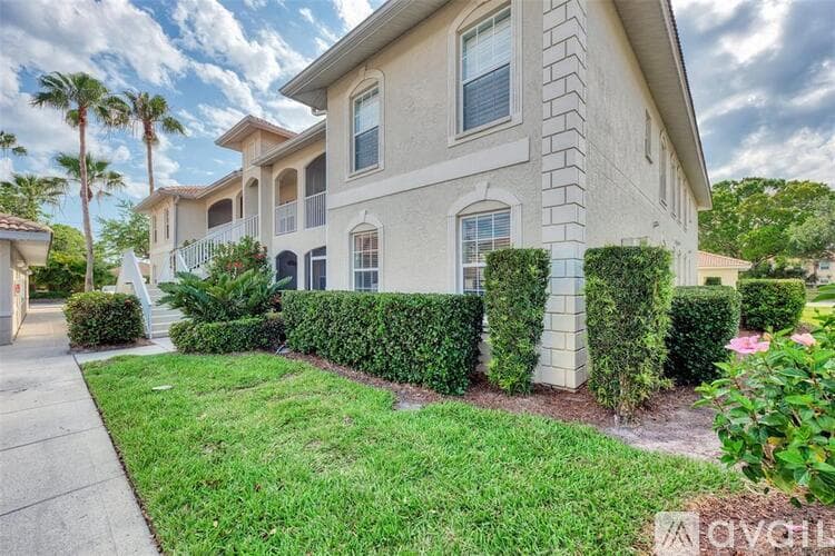 Venice Condo: 10102 L Pavia Blvd