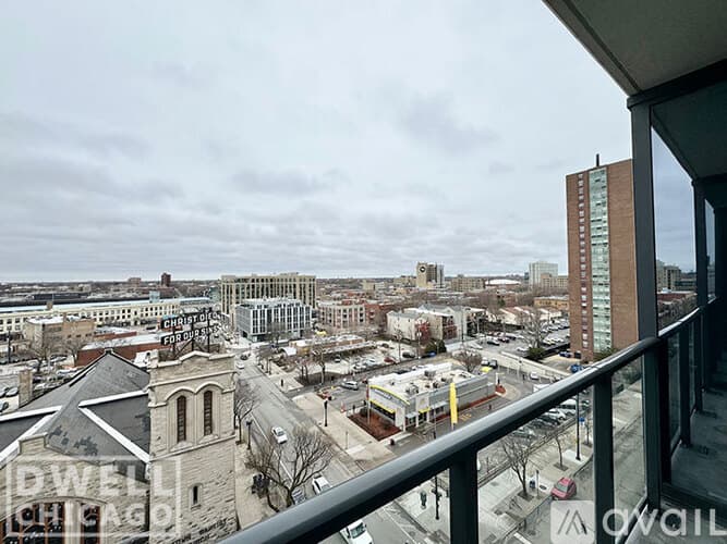 Chicago Apartment: 4555 N Sheridan Rd