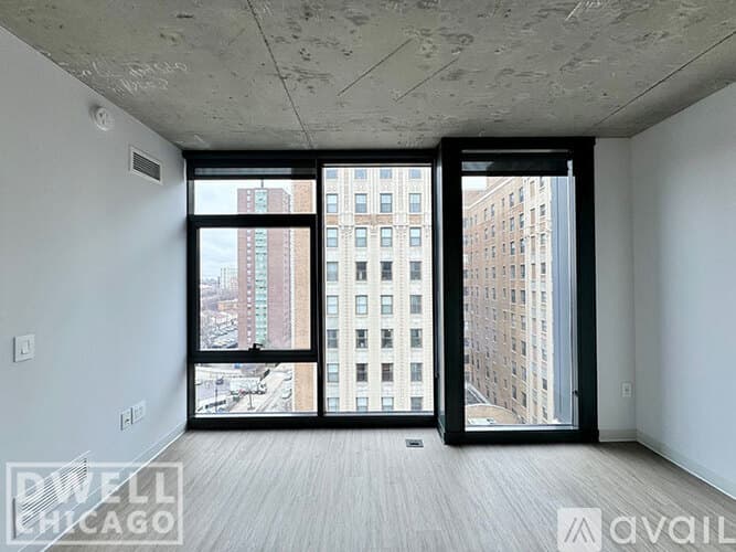 Chicago Apartment: 4555 N Sheridan Rd