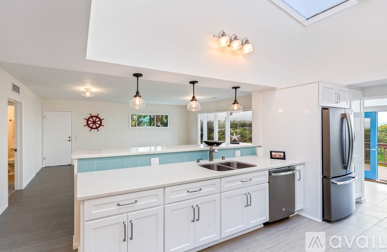 Malibu House: 6722 Dume Dr