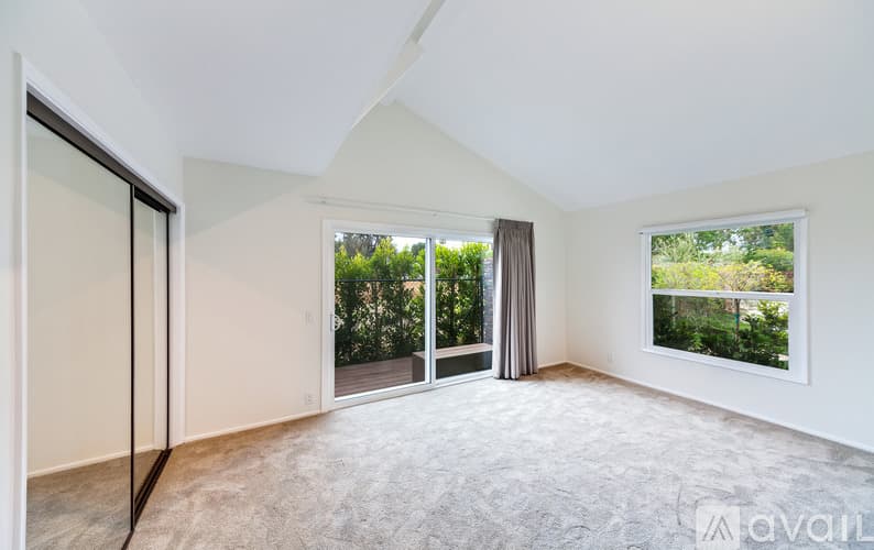 Malibu House: 6722 Dume Dr