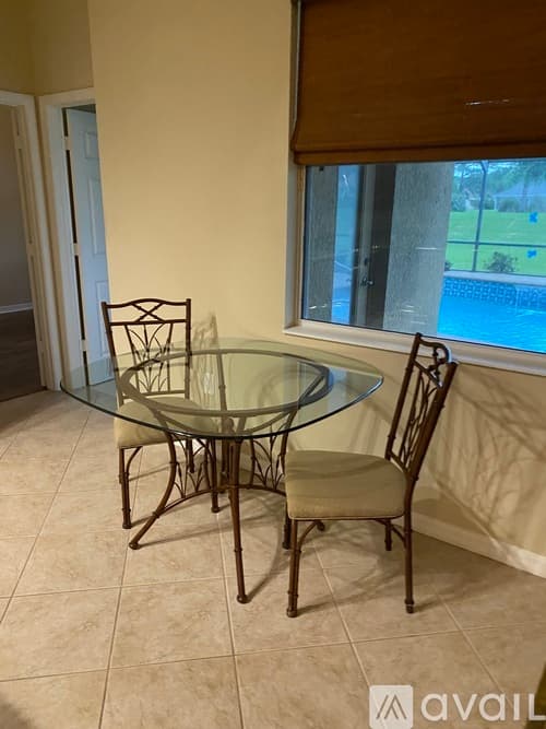 Brooksville House: 5190 Jennings Trail