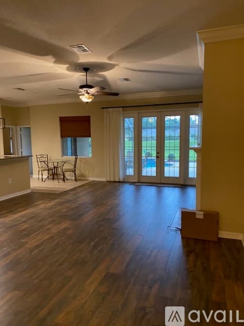 Brooksville House: 5190 Jennings Trail