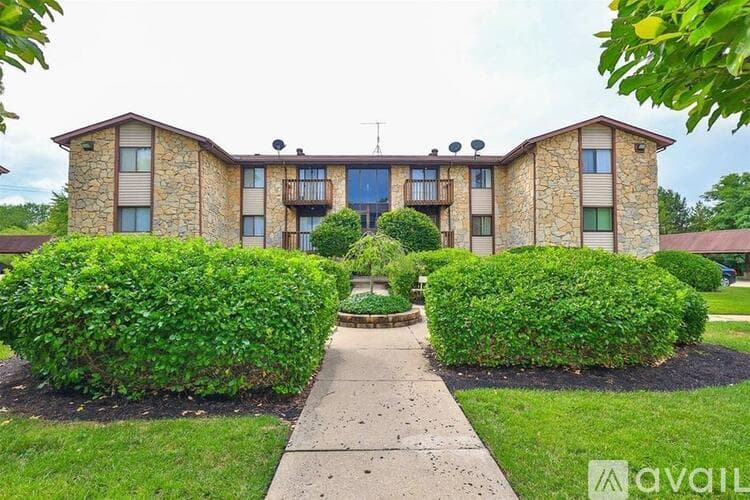 Cincinnati Condo: 4070 Independence Dr