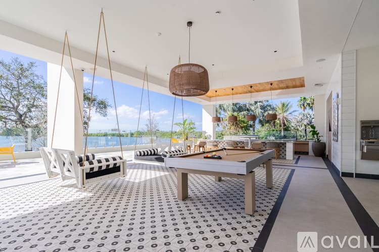 Tampa Apartment: 5451 Bay Center Dr