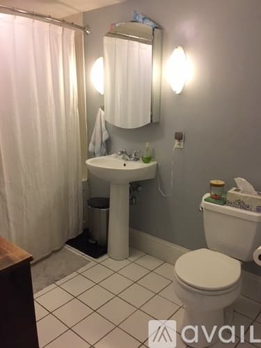 Boston Apartment: 373 Dorchester St