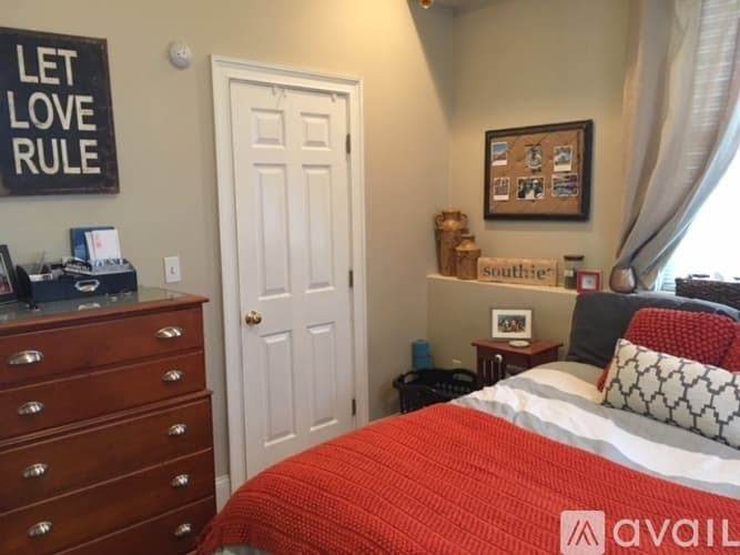 Boston Apartment: 373 Dorchester St