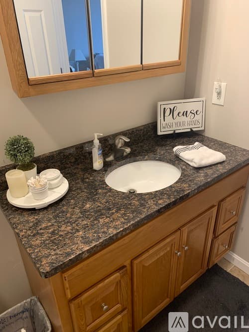 Cincinnati Apartment: 732 Ohio Pike