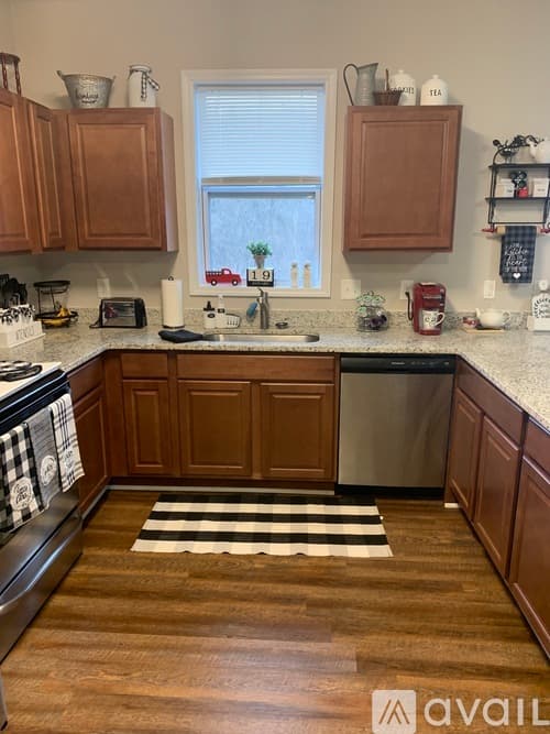 Cincinnati Apartment: 732 Ohio Pike