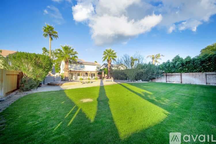 Cathedral City House: 68845 Durango Rd
