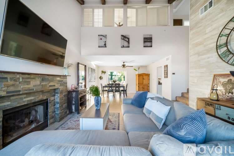 Cathedral City House: 68845 Durango Rd