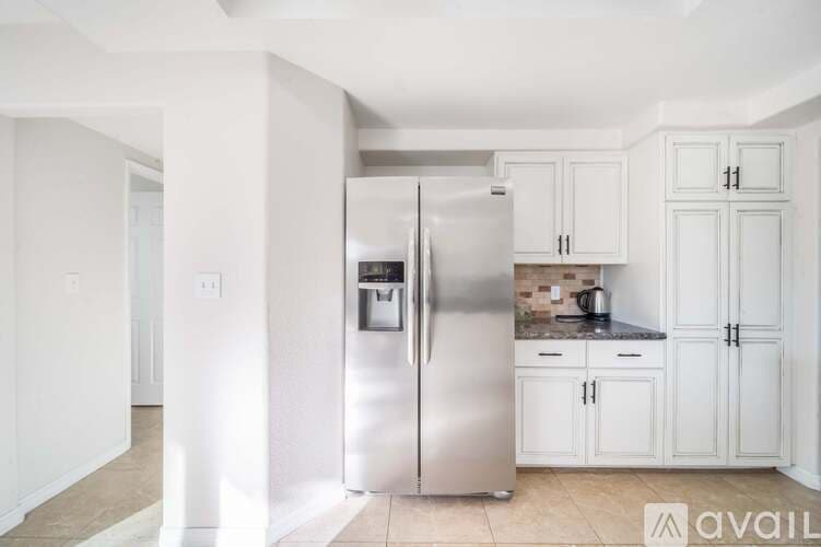 Cathedral City House: 68845 Durango Rd