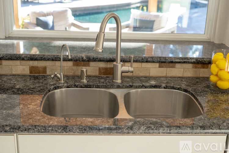 Cathedral City House: 68845 Durango Rd