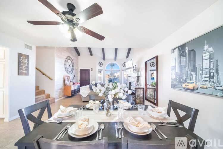 Cathedral City House: 68845 Durango Rd