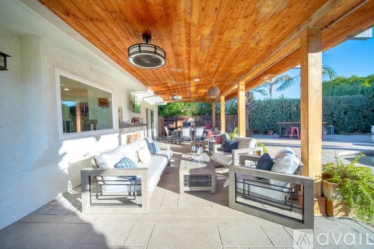 Cathedral City House: 68845 Durango Rd