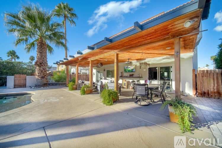 Cathedral City House: 68845 Durango Rd
