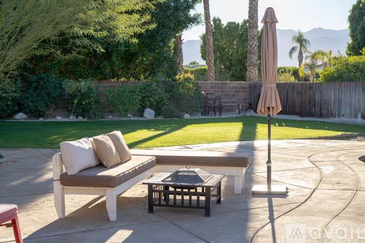Cathedral City House: 68845 Durango Rd