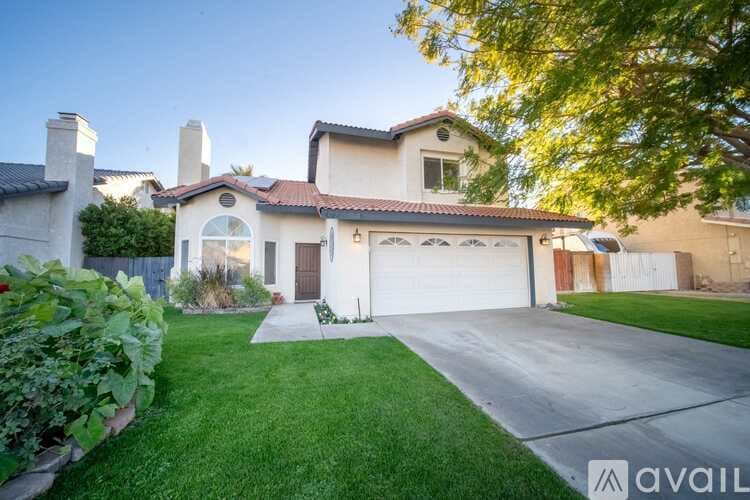 Cathedral City House: 68845 Durango Rd