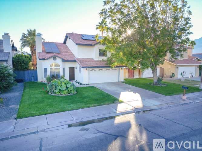 Cathedral City House: 68845 Durango Rd