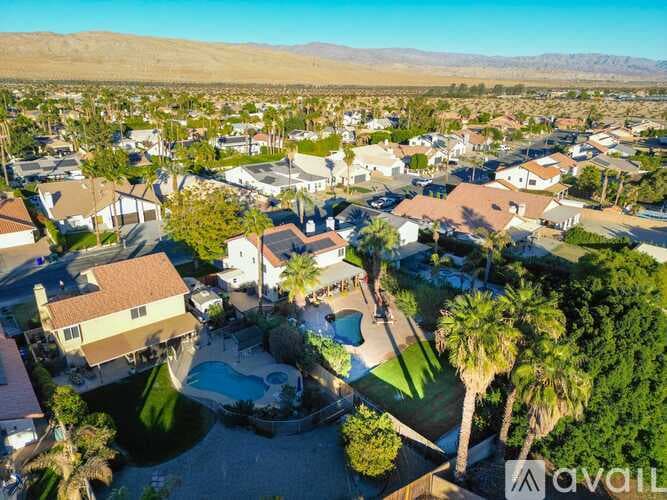 Cathedral City House: 68845 Durango Rd