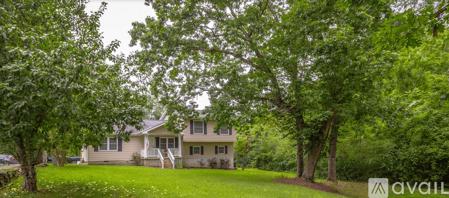 Signal Mountain House: 437 Timberlinks Drive