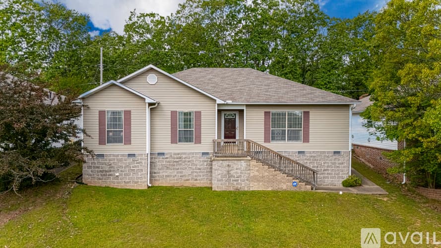 Sherwood House: 135 Willow Grove Rd