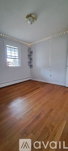 Merrimack House: 18 Edgewood Avenue