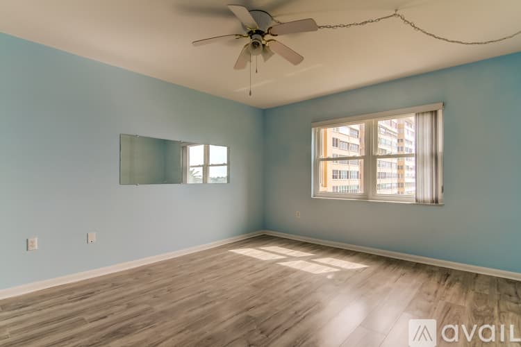 St Petersburg Condo: 5130 Brittany Drive S Unit 408