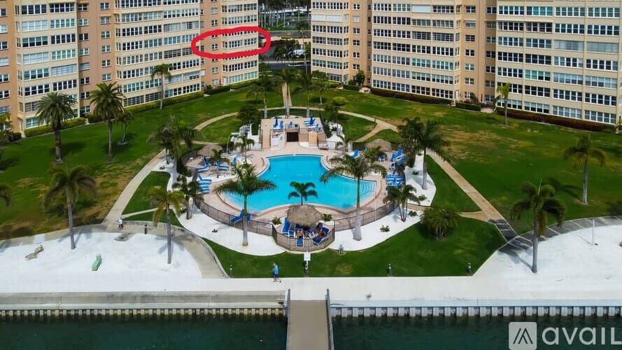 St Petersburg Condo: 5130 Brittany Drive S Unit 408