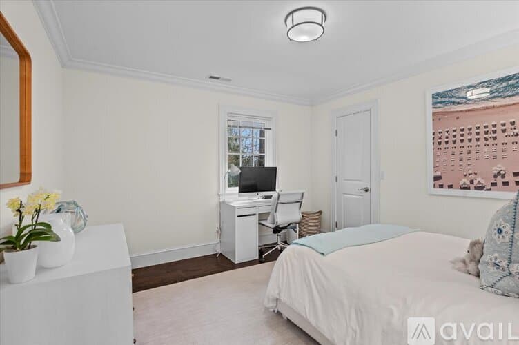 Norwalk House: 192 Highland Avenue