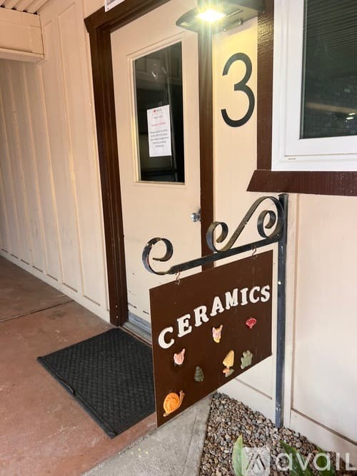 Menifee House: 28207 West Worcester