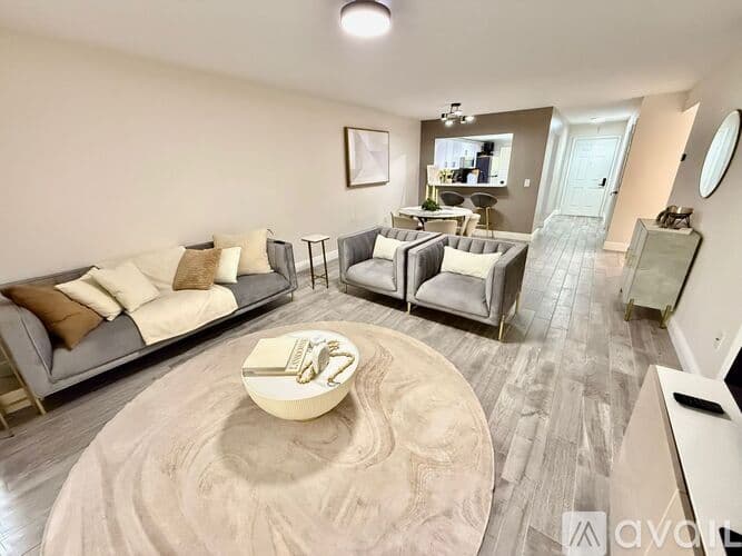Dunedin Apartment: 300 Promenade Dr