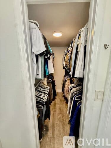 Dunedin Apartment: 300 Promenade Dr