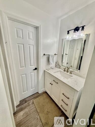 Dunedin Apartment: 300 Promenade Dr
