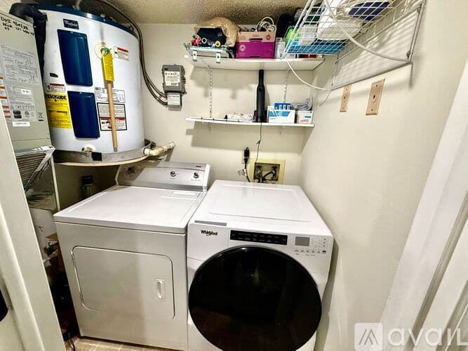 Dunedin Apartment: 300 Promenade Dr