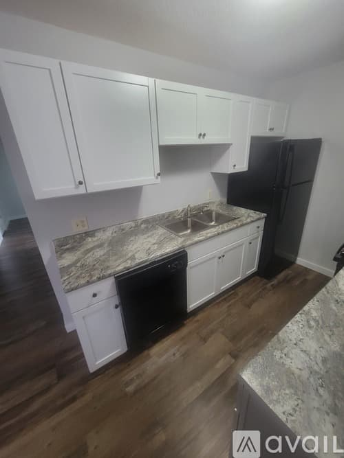 La Crosse Apartment: 425 10th St N